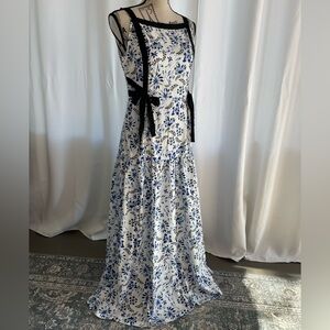 SHEIN Blue and White Floral Maxi Dress